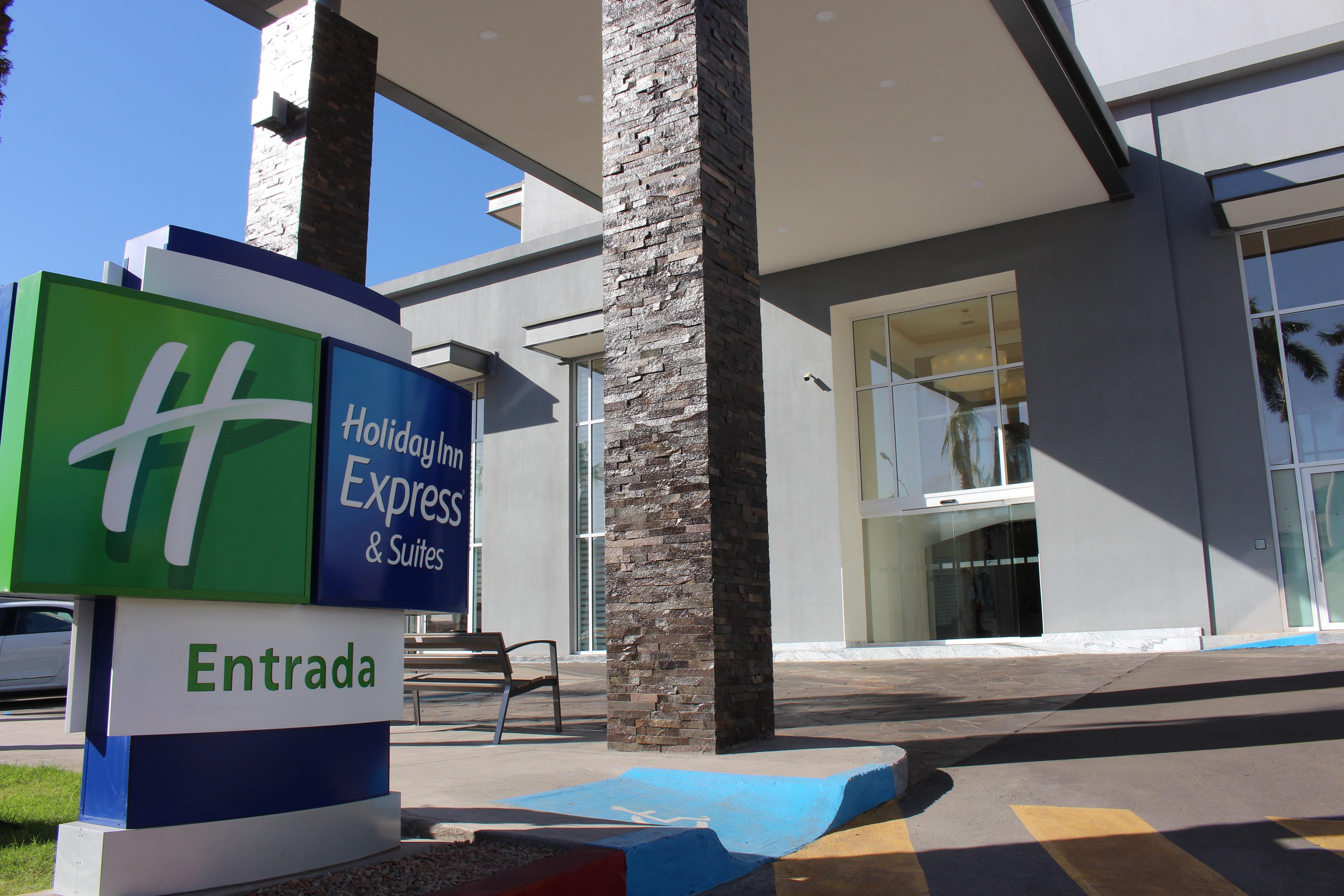 Holiday Inn Express & Suites - Ciudad Obregon By Ihg Exterior photo