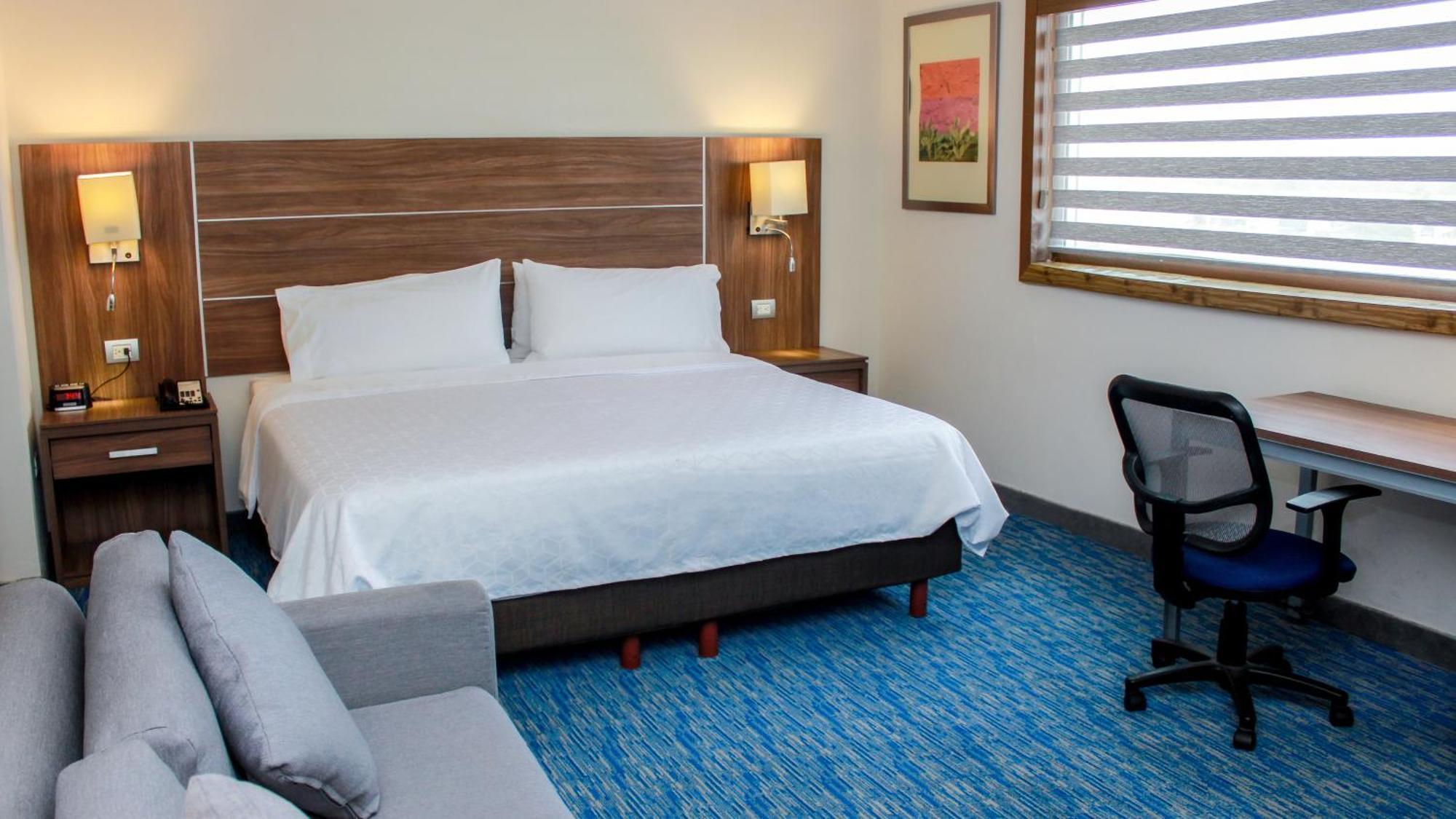 Holiday Inn Express & Suites - Ciudad Obregon By Ihg Exterior photo