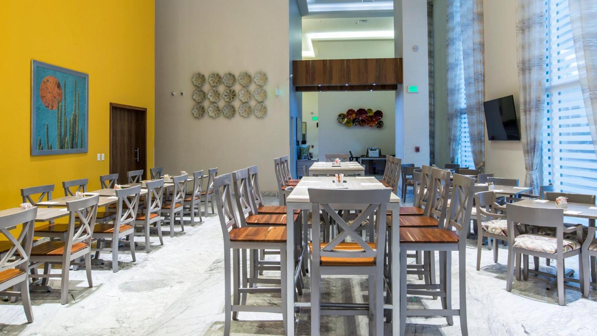 Holiday Inn Express & Suites - Ciudad Obregon By Ihg Exterior photo